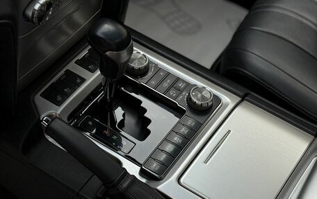 Toyota Land Cruiser 200, 2019 год, 6 400 000 рублей, 28 фотография