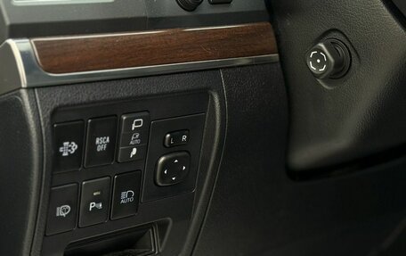 Toyota Land Cruiser 200, 2019 год, 6 400 000 рублей, 38 фотография