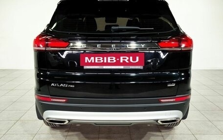Geely Atlas, 2023 год, 2 320 000 рублей, 6 фотография