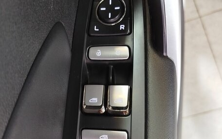 Geely Atlas, 2023 год, 2 320 000 рублей, 17 фотография