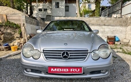 Mercedes-Benz C-Класс, 2002 год, 400 000 рублей, 1 фотография