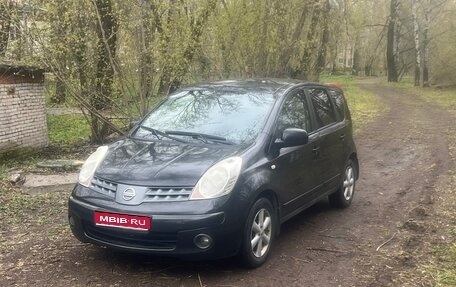 Nissan Note II рестайлинг, 2008 год, 700 000 рублей, 1 фотография