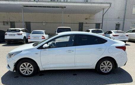 Hyundai Solaris II рестайлинг, 2019 год, 799 999 рублей, 3 фотография