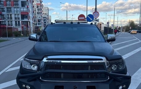 Toyota Tundra II, 2012 год, 6 000 000 рублей, 4 фотография