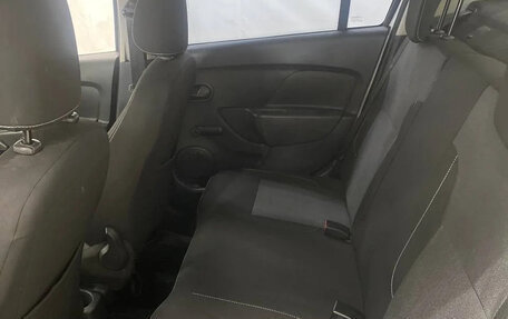 Renault Logan II, 2021 год, 858 000 рублей, 15 фотография