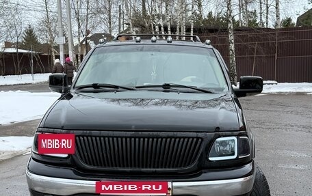 Ford Expedition, 1997 год, 819 000 рублей, 2 фотография