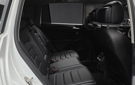 Volkswagen Tiguan II, 2022 год, 3 378 000 рублей, 14 фотография
