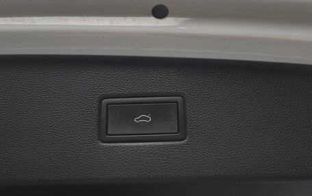 Volkswagen Tiguan II, 2022 год, 3 378 000 рублей, 20 фотография