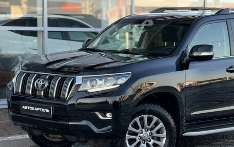 Toyota Land Cruiser Prado 150 рестайлинг 2, 2017 год, 5 300 000 рублей, 8 фотография