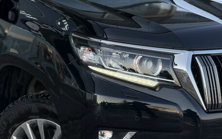 Toyota Land Cruiser Prado 150 рестайлинг 2, 2017 год, 5 300 000 рублей, 13 фотография