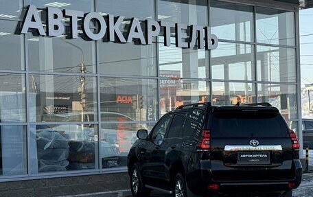 Toyota Land Cruiser Prado 150 рестайлинг 2, 2017 год, 5 300 000 рублей, 14 фотография