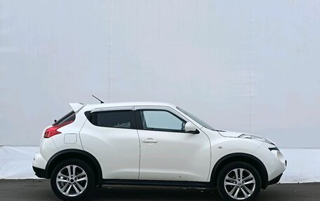 Nissan Juke II, 2014 год, 990 000 рублей, 4 фотография