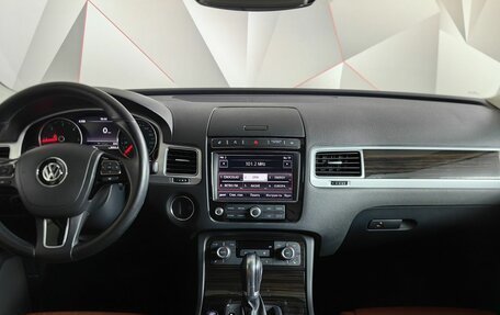 Volkswagen Touareg III, 2017 год, 4 330 000 рублей, 14 фотография