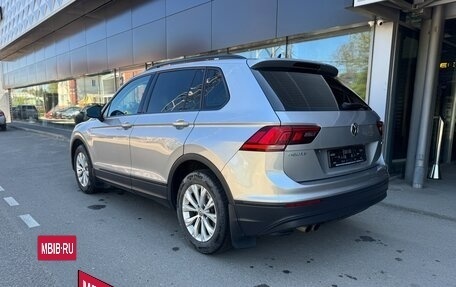 Volkswagen Tiguan II, 2020 год, 2 150 000 рублей, 6 фотография