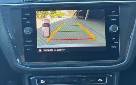 Volkswagen Tiguan II, 2020 год, 2 150 000 рублей, 19 фотография
