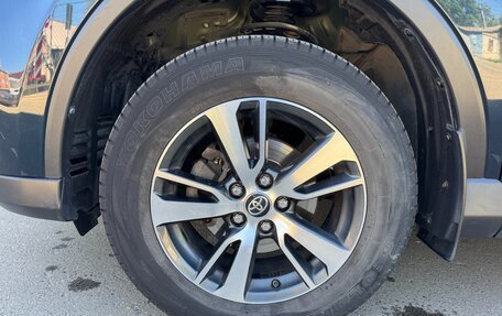 Toyota RAV4, 2018 год, 2 350 000 рублей, 19 фотография