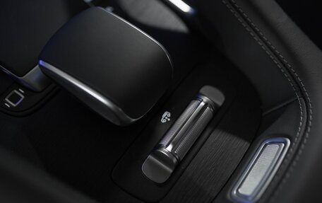 Mercedes-Benz GLE, 2025 год, 15 500 000 рублей, 26 фотография