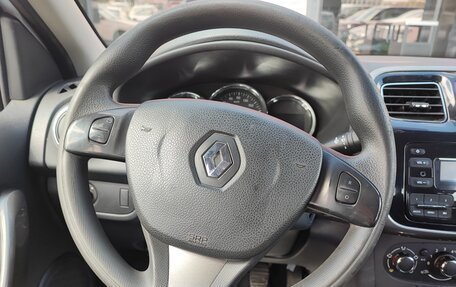Renault Logan II, 2017 год, 940 000 рублей, 9 фотография