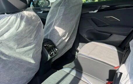 Volkswagen Tiguan, 2026 год, 5 100 000 рублей, 10 фотография