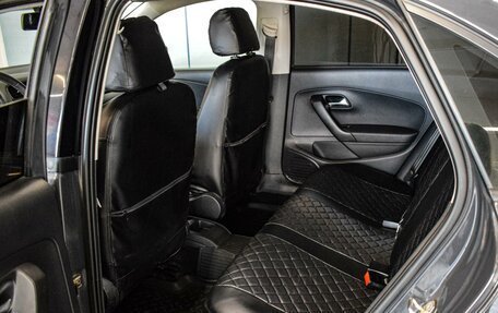 Volkswagen Polo VI (EU Market), 2014 год, 800 000 рублей, 11 фотография