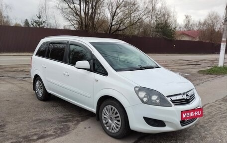 Opel Zafira B, 2013 год, 600 000 рублей, 2 фотография