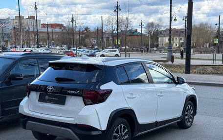 Toyota Yaris Cross, 2022 год, 1 500 000 рублей, 7 фотография
