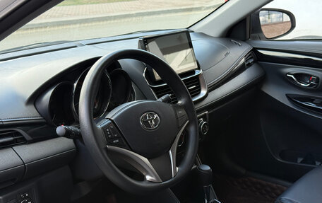Toyota Yaris Cross, 2022 год, 1 500 000 рублей, 8 фотография