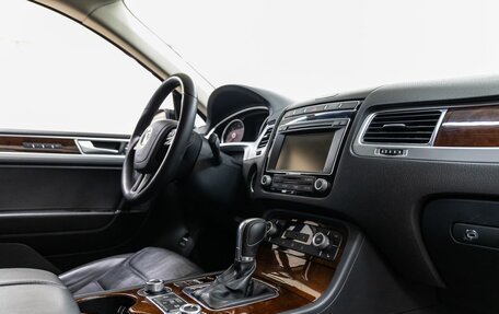 Volkswagen Touareg III, 2015 год, 3 098 000 рублей, 38 фотография