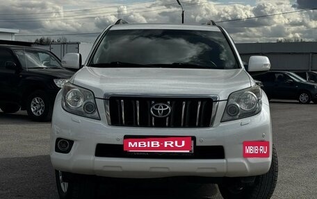 Toyota Land Cruiser Prado 150 рестайлинг 2, 2011 год, 2 150 000 рублей, 2 фотография
