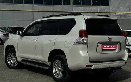 Toyota Land Cruiser Prado 150 рестайлинг 2, 2011 год, 2 150 000 рублей, 7 фотография