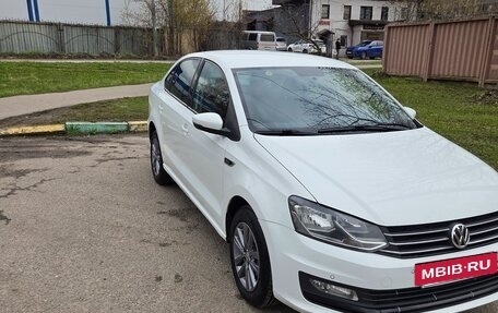 Volkswagen Polo VI (EU Market), 2019 год, 890 000 рублей, 2 фотография