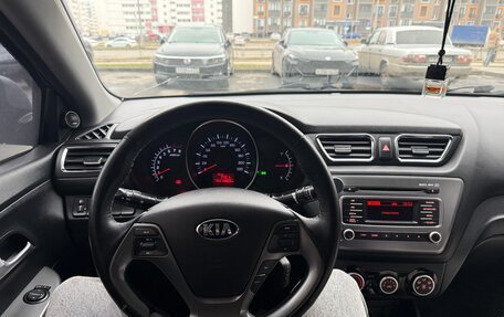 KIA Rio III рестайлинг, 2016 год, 1 000 000 рублей, 13 фотография