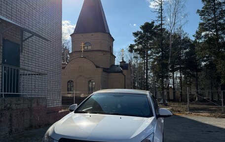 Chevrolet Cruze II, 2014 год, 880 000 рублей, 4 фотография
