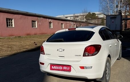 Chevrolet Cruze II, 2014 год, 880 000 рублей, 2 фотография
