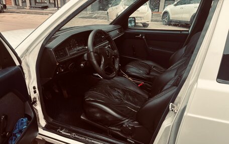 Mercedes-Benz 190 (W201), 1986 год, 290 000 рублей, 5 фотография