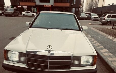 Mercedes-Benz 190 (W201), 1986 год, 290 000 рублей, 11 фотография