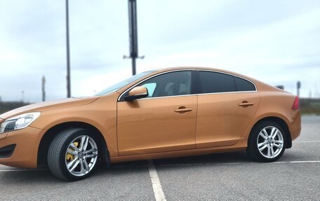 Volvo S60 III, 2011 год, 890 000 рублей, 4 фотография