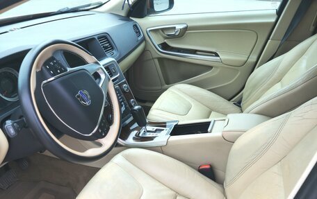 Volvo S60 III, 2011 год, 890 000 рублей, 11 фотография