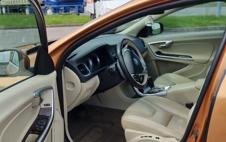 Volvo S60 III, 2011 год, 890 000 рублей, 10 фотография