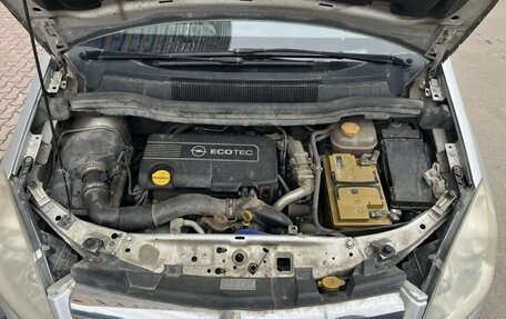 Opel Zafira B, 2008 год, 600 000 рублей, 5 фотография