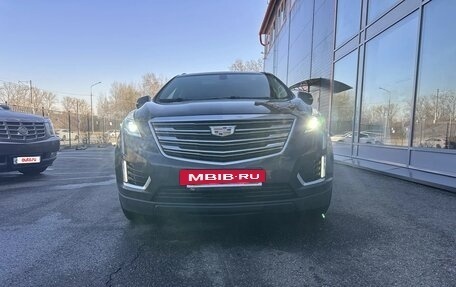 Cadillac XT5 I рестайлинг, 2016 год, 2 490 000 рублей, 2 фотография