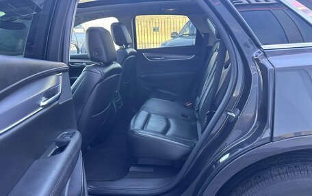 Cadillac XT5 I рестайлинг, 2016 год, 2 490 000 рублей, 19 фотография