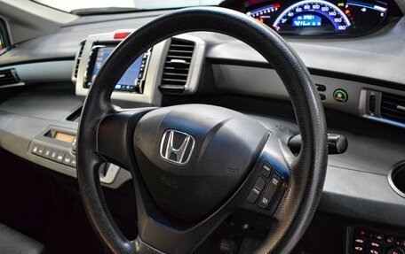 Honda Freed I, 2011 год, 1 350 000 рублей, 19 фотография