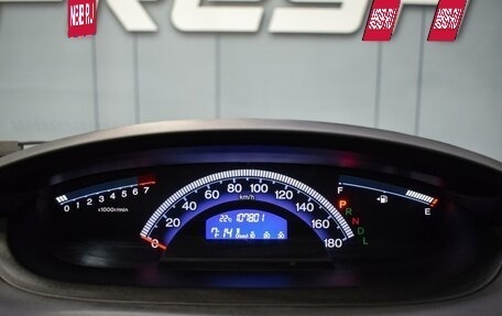 Honda Freed I, 2011 год, 1 350 000 рублей, 24 фотография