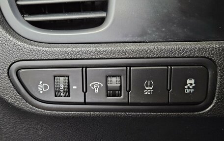 KIA Rio IV, 2018 год, 1 340 000 рублей, 16 фотография