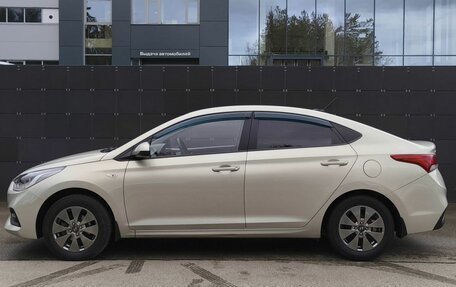 Hyundai Solaris II рестайлинг, 2018 год, 1 200 000 рублей, 10 фотография