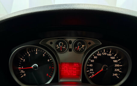 Ford Focus II рестайлинг, 2010 год, 460 000 рублей, 17 фотография