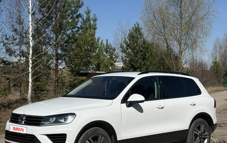 Volkswagen Touareg III, 2017 год, 3 200 000 рублей, 3 фотография