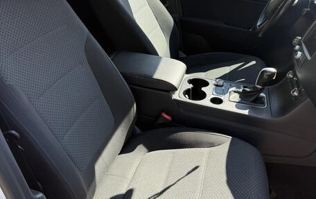 Volkswagen Touareg III, 2017 год, 3 200 000 рублей, 16 фотография