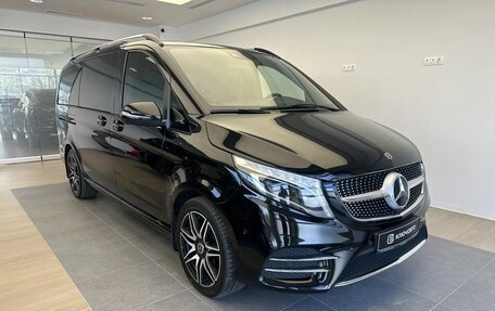 Mercedes-Benz V-Класс, 2021 год, 7 990 000 рублей, 3 фотография